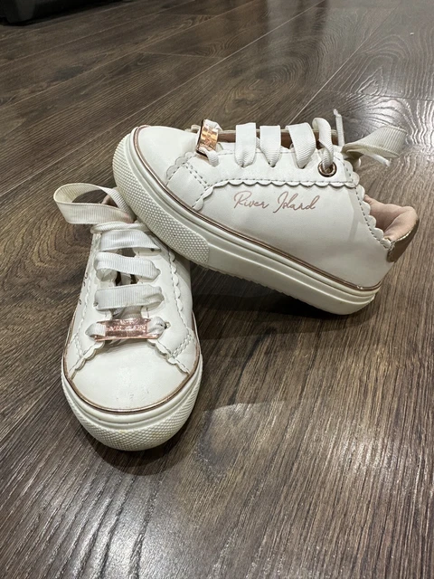RIVER ISLAND GIRLS Floral Trainers Infant Size 9 Brand New 9.99