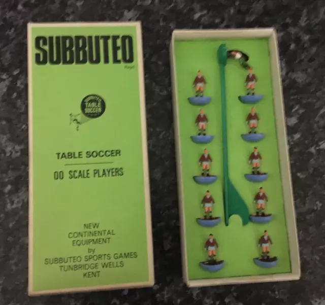 Subbuteo  Heavyweight  Team 74 Aston Villa - First Version