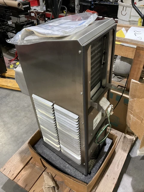 Thermal Edge Inc. Rz06A1264Xd3J1 Room Air Conditioner (Hazardous Locations) 678