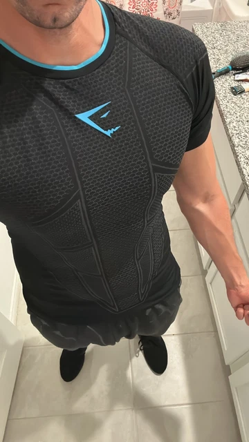 T-shirt Gymshark Onyx V1 Bleu - Taille M, Fit Athlétique, David Laid, Occasion Très Bon état