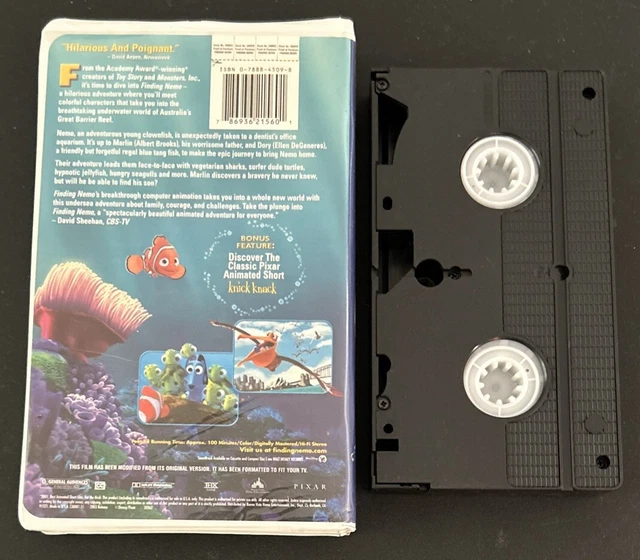 FINDING NEMO DISNEY/PIXAR VHS Tape Cartoon In Clamshell Case (2001 Used