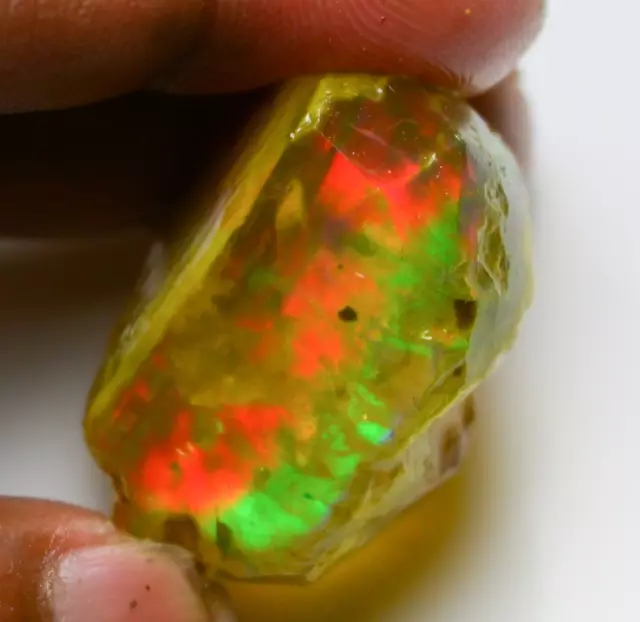 Opal Rough 103.35 Carat Natural Ethiopian Opal Raw Welo Opal Gemstone Multi Fire