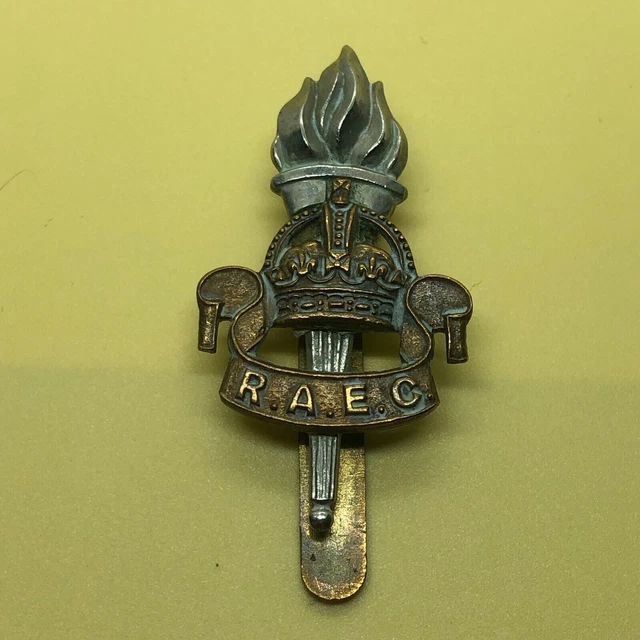 ORIGINAL WW2 BRITISH Army Cap Badge - Royal Army Education Corps King's ...