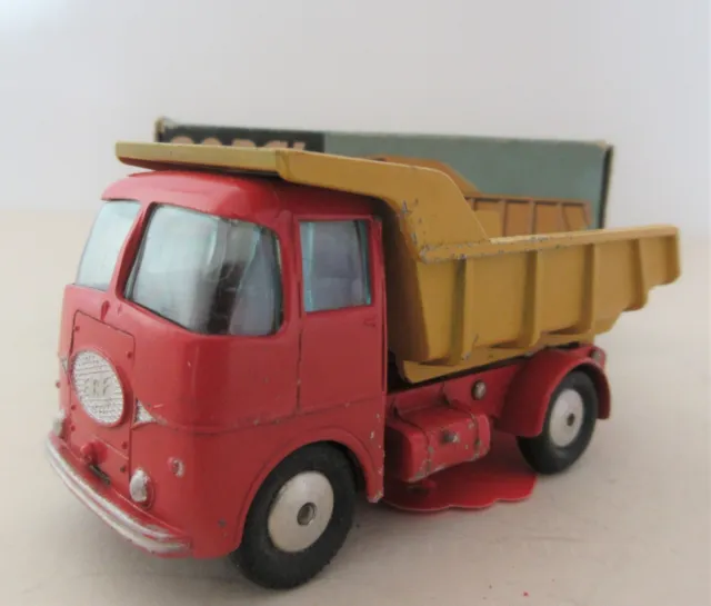 Corgi Toys Early Version of the 1958 ERF 64G Earth Dumper Tipper Truck - Corgi 2