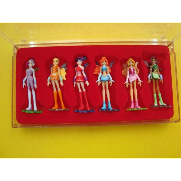 8633- WINX CLUB 2006 - la boite vide EUR 4,00 - PicClick FR