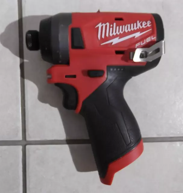 MILWAUKEE M12 FUEL™ 1/4" BRUSHLESS HEX IMPACT DRIVER 2553-20 (Tool Only)