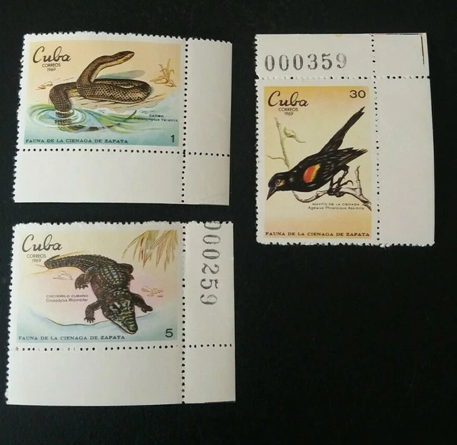 Lot De 3 Timbres Espagnols Vintage - 1940 - Pro TB - Non Oblitérés - Couleurs Variées