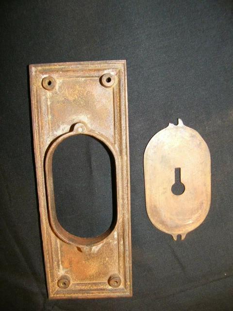 Antique Ornate Pull For Pocket Door - Cast Iron 2