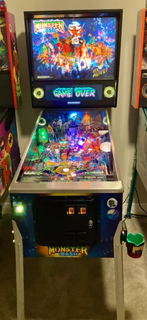 Monster Bash Pinball Machine (Special Edition)