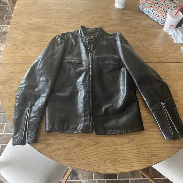 Vintage Buco Men’s Steerhide Leather Moto/Motorcycle Jacket Size 44 great shape