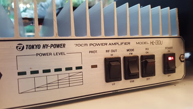 TOKYO HY POWER HL-130U 70cm High Power Solid State Amplifier