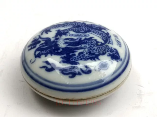 Collection Chinese Old blue-and-white Porcelain Dragon Make-up Powder Box Gift