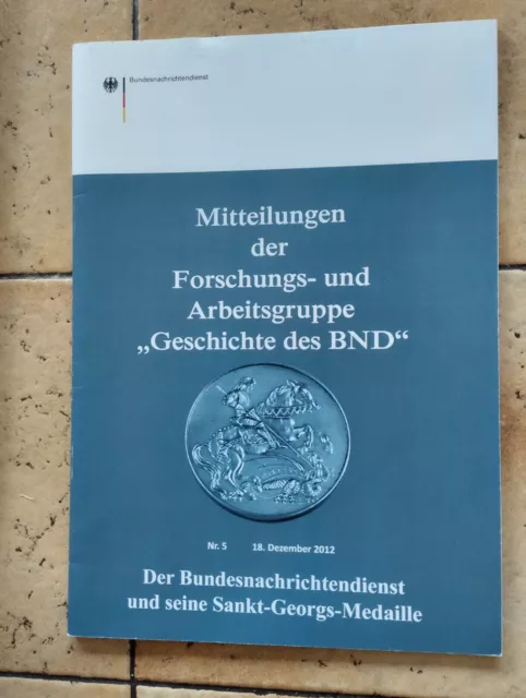 Polizei Buch Geschichte des BND und der Sankt Georgs Medaille