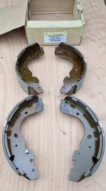 Nissan Navara Rear Brake Shoe Set