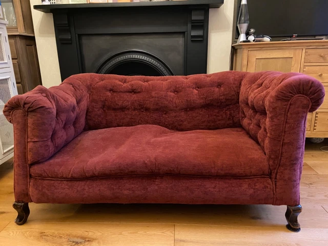 Antique Chesterfield sofa For Restoration And To Upholster