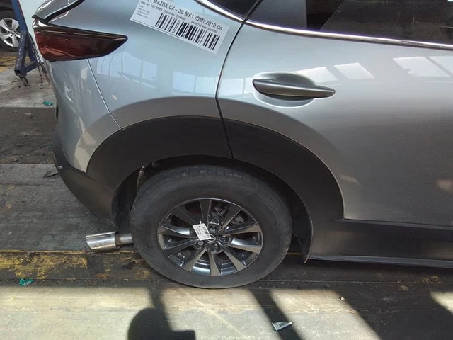 2021 MAZDA CX-30 5 PORTE BERLINA Stampaggio Ruota Arco Posteriore RH