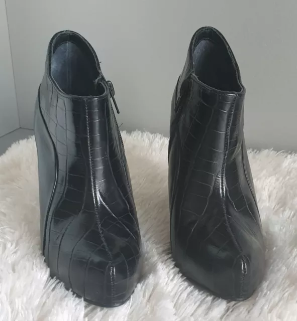 Bottines Femme " SAN MARINA " Taille 36 NEUF