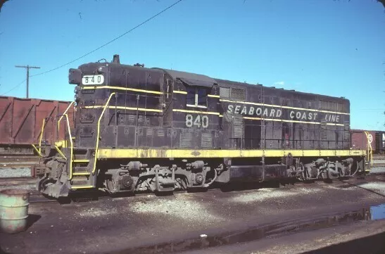SCL 840 GP-7 (SEABOARD COAST LINE) --- Original Slide T10-3