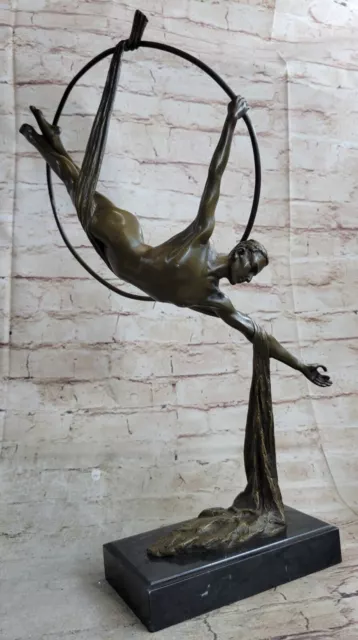 Un Francés Bronce Figura de Una Circo Entertainer Por Aldo Vitaleh Decoración