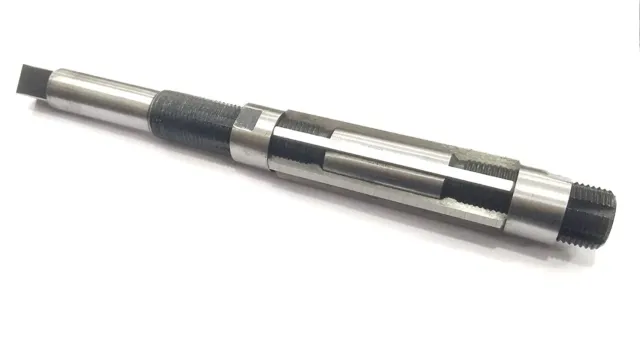H12 Adjustable Hand Reamer 1 1/16" - 1 3/16" (26-30mm) High Carbon Steel Blade