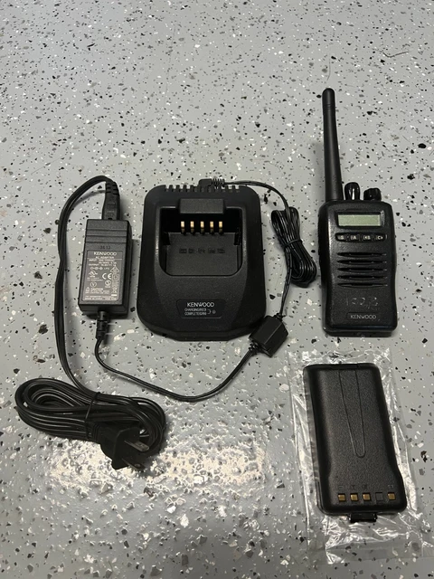 Kenwood TK-2140-1 VHF Two-Way Radio Transceiver w/ Battery & Charger