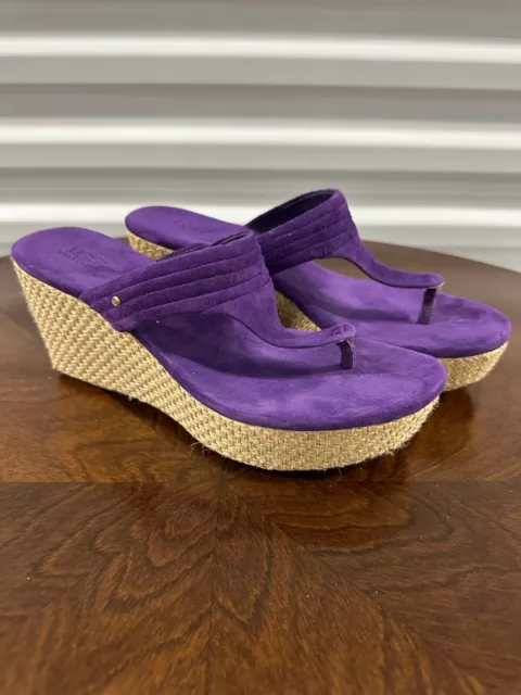 UGG Women's Purple Suede Wedge Sandals Size 7.5 (F8912A)