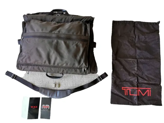 Tumi Alpha Ballistic Bifold Garment Bag Suitcase 231D3 Brown w/Strap Padlocks