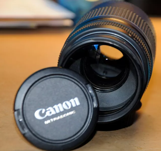 Canon Zoom Lens EF 75-300 mm f=4-5,6 III USM ultrasonic