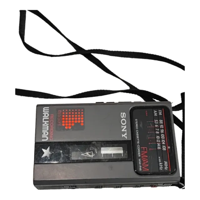 Baladeur cassette stereo vintage walkman Schneider TR6604 Fonctionne testé  OK