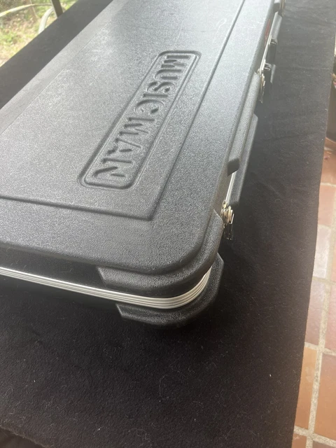 Musicman James Valentine 22