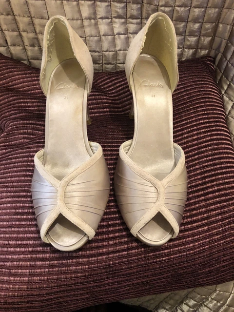 Scarpe usate Clark's Caruso Oyster da donna taglia 3,5/36 rasoio