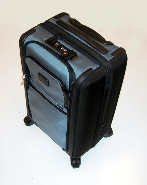 TUMI Alpha 3 22" Expandable Carry On 4 Wheel Dual Lock Spinner 139689 / 02203560 9