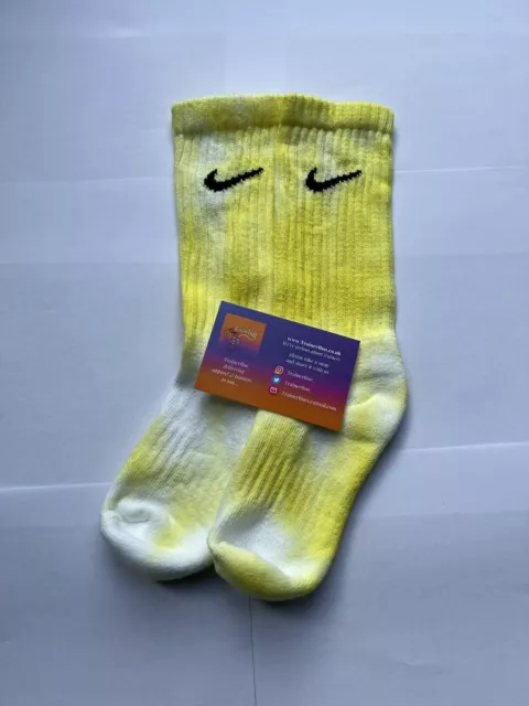 Nike Tie Dye Socks In Yellow & White Size: Large 8-11 Crew Sock.