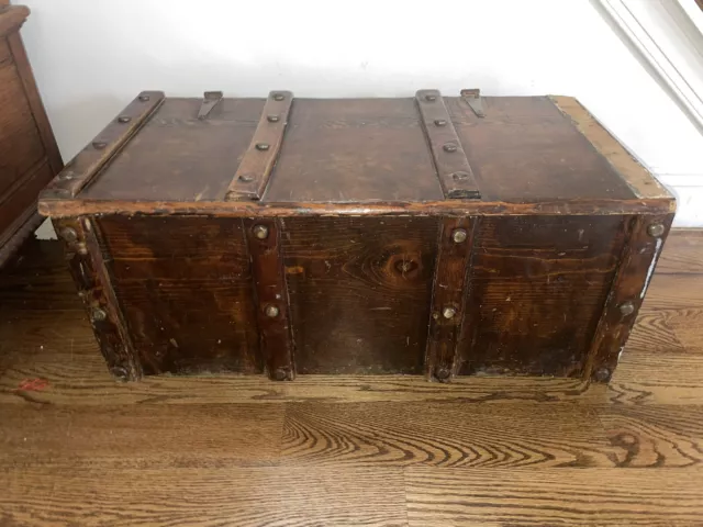 Vintage Mid Century Wooden Hope Chest Trunk With Braided Rope Handles