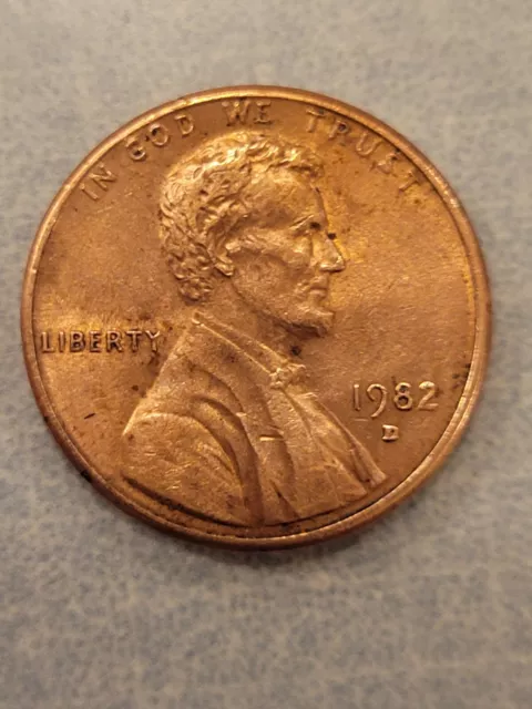 1982 D Small Date