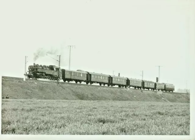 "Altes Foto"- Dampflokomotive BR 86001 bei Riesa 1989