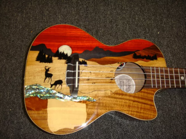 Luna Vista Deer Tropical Wood Tenor Acoustic Electric Ukulele w/ GigBag Luna Vista Deer Tropical Wood Tenor Acoustic Electric Ukulele w/ GigBag