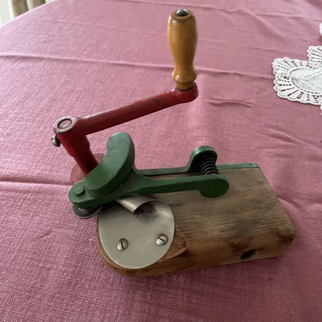 ALTER DOSEN FFNER REICHSHEER Gusseisen Stahlguss Funktioniert EUR 79 99 ALTER DOSEN FFNER REICHSHEER Gusseisen Stahlguss Funktioniert EUR 79 99