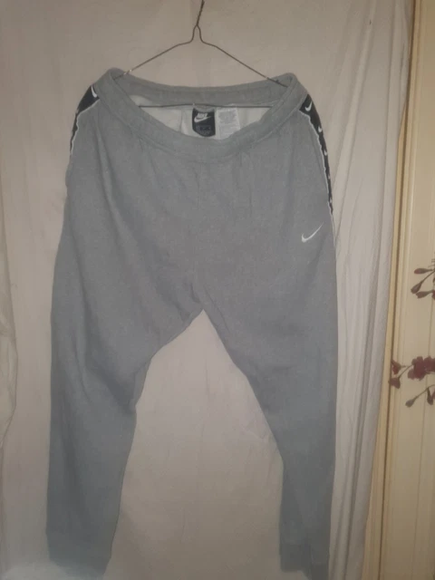 Nike fluffy joggers new arrivals