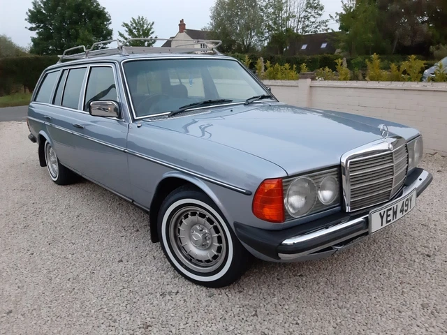 Mercedes Benz 123 Combi / Wagon 200T Auto Rhd Mercedes Benz 123 Combi / Wagon 200T Auto Rhd