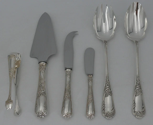 Ravinet d'Enfert modèle Floral/Louis XV, 6 couverts de service en métal argenté.