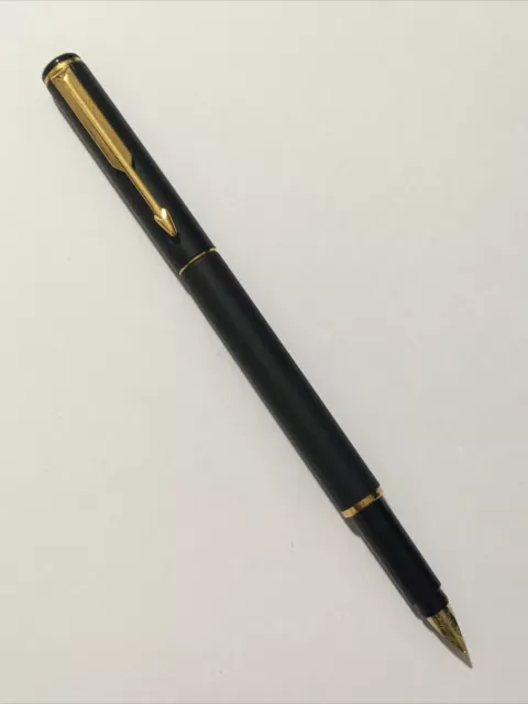 1999 Parker Rialto Epoxy Matt Black Gold Trim Medium Nib Fountain Pen-Uk.