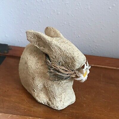Estate Creamy Textured Hollow Paper Mache Spring Easter Bunny Rabbit w Daisy
