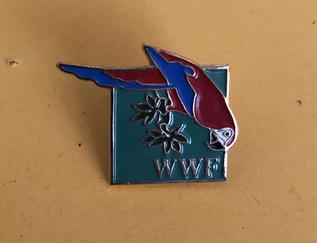 WWF World Wildlife Fund Enamel Pin Badge Parrot