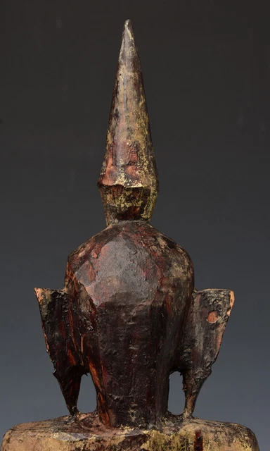 18th Century, Shan, Antique Tai Lue Burmese Wooden Seated Buddha 9