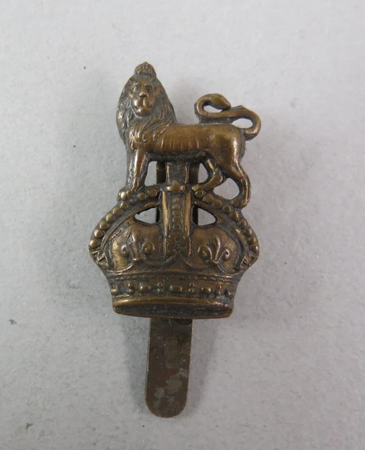 MILITARY BRASS CAP Badge Royal Crest Crown Lion British Army 5 00 MILITARY BRASS CAP Badge Royal Crest Crown Lion British Army 5 00