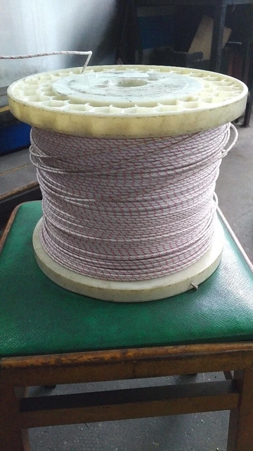 Heating cable fi2.5mm R=0.95Ohm/m temp 700 C /#G B3J 6950