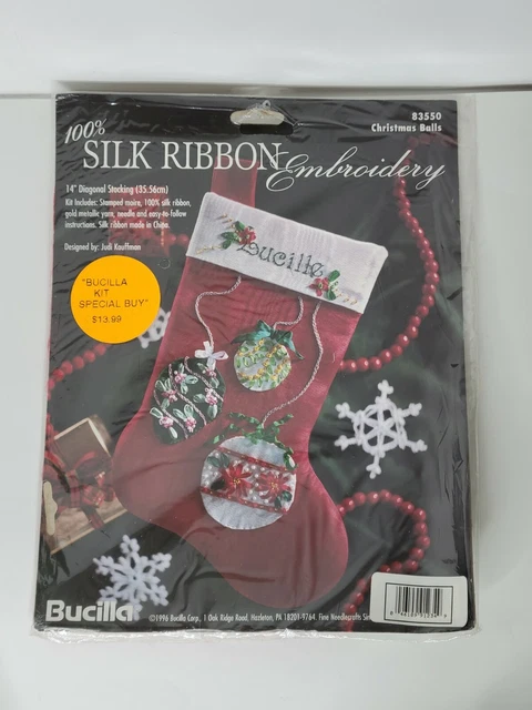 "Kit de bordado de cinta de seda para medias de Navidad Bucilla rojo 83550 nuevo en paquete 14"