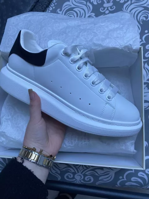 Alexander mcqueen hotsell blanche paillette