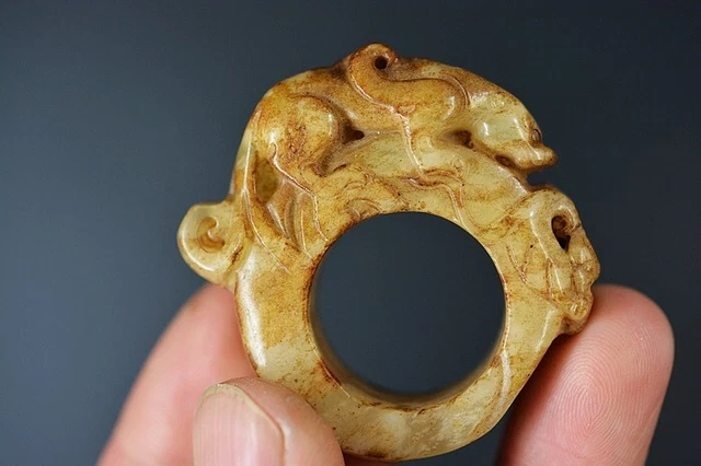Unique Chinese Old Jade Carved *Beast* Ring G80